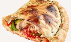 Photo Calzone with chicken - Pica Lulū